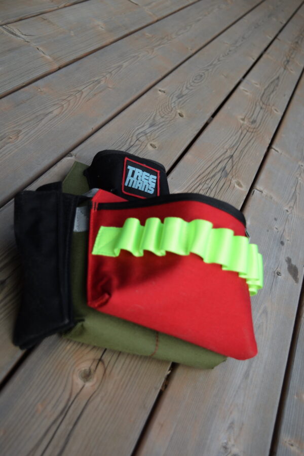 Treemans Double Electricians Pouch Black/Red/Green