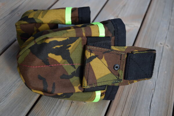 The Treemans Double Nail Bag Camo