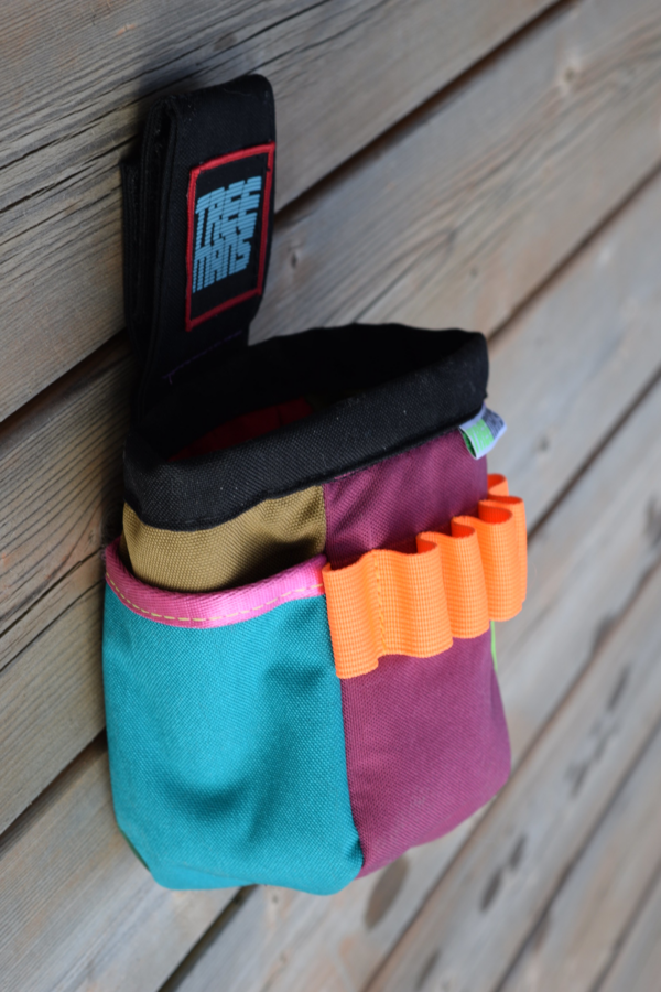 Treemans Nail Bag in Jester